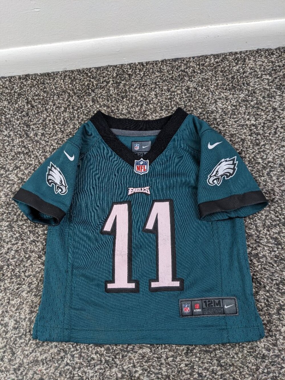 Philadelphia Eagles Carson Wentz Jersey Nike Green Pink Kids Toddler Size 12M